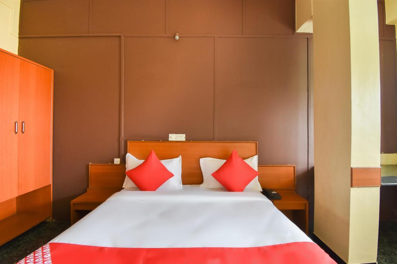 פנדהרפור Oyo 63264 Hotel Shamiana מראה חיצוני תמונה