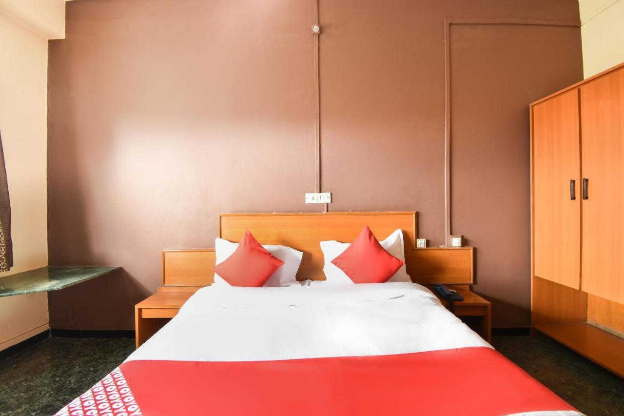 פנדהרפור Oyo 63264 Hotel Shamiana מראה חיצוני תמונה